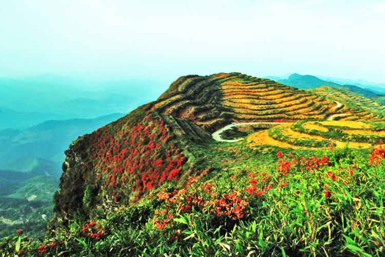 興義白龍山景區