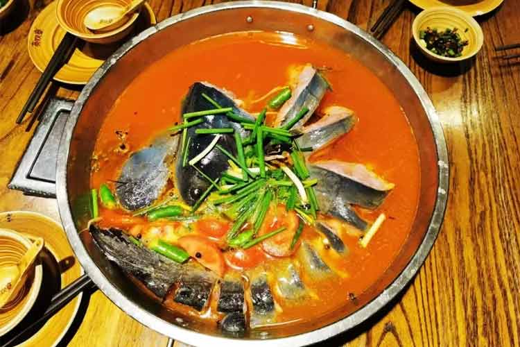 貴安馬場(chǎng)鎮酸湯魚(yú)