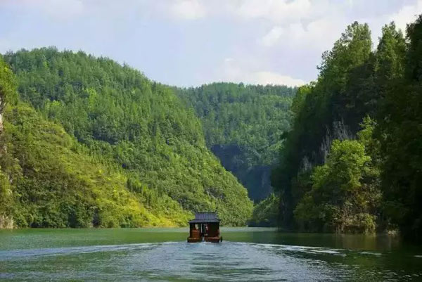 綏陽(yáng)清溪湖景區