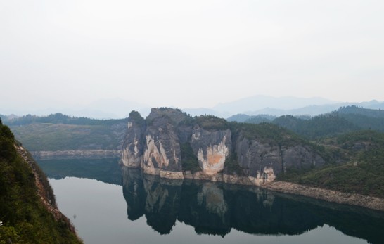 九天母石景區