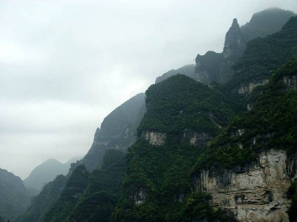 烏江山峽百里畫(huà)廊－－霸王谷景區