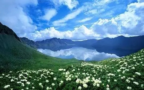 中國最美十大“勾魂”景色